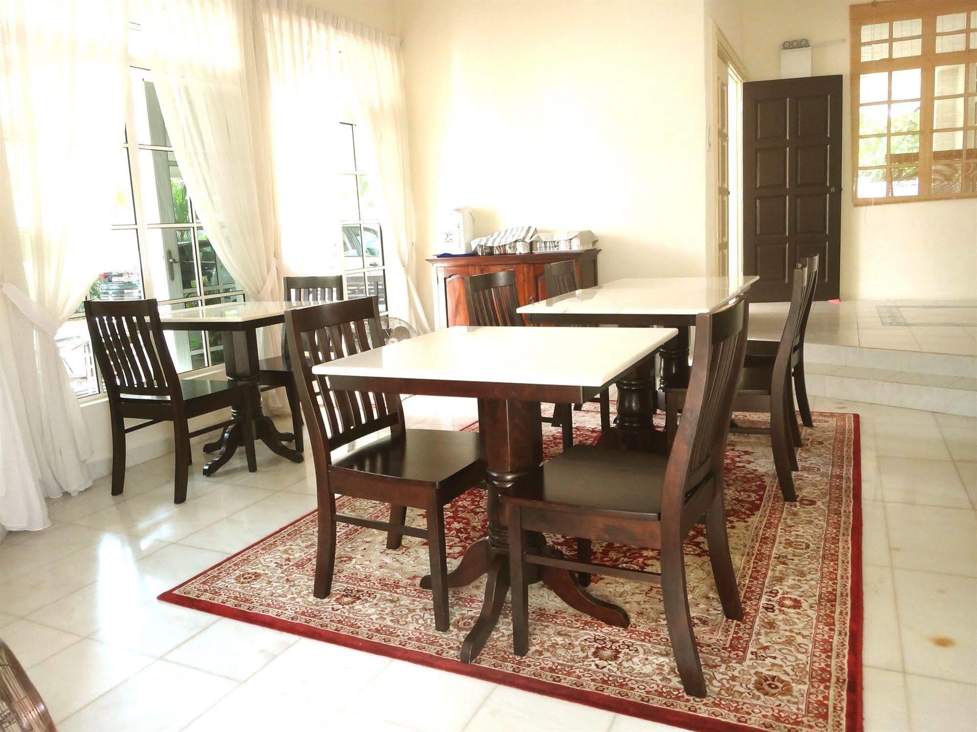 Rumah Putih Near Klia Sepang Eksteriør bilde